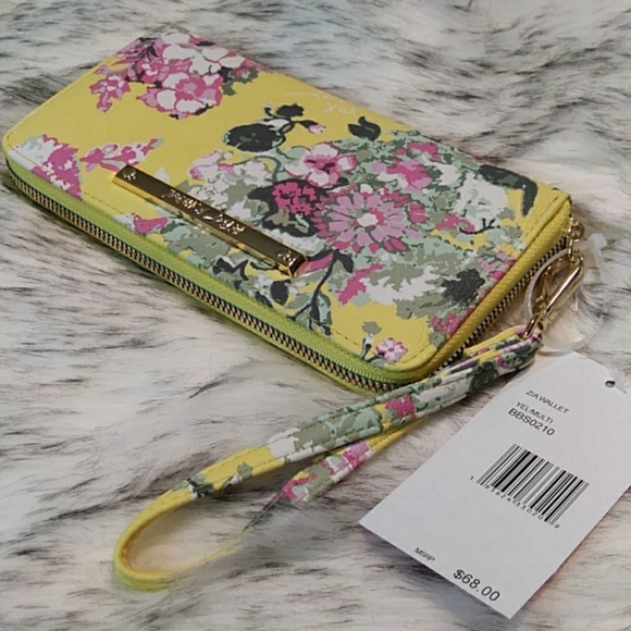 Betsey Johnson Z/A Wristlet/Wallet Yellow Floral - Picture 2 of 8